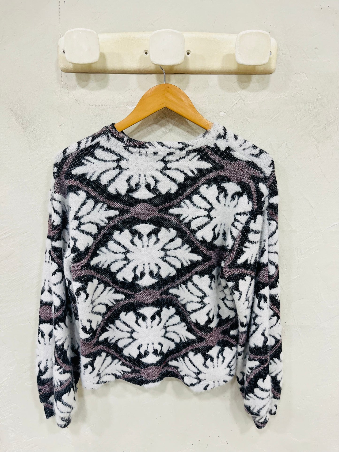 ZARA PULL MOTIFS