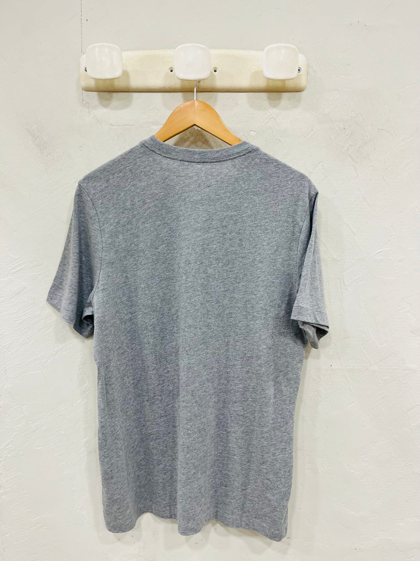 T.M NIKE TEE SHIRT GRIS