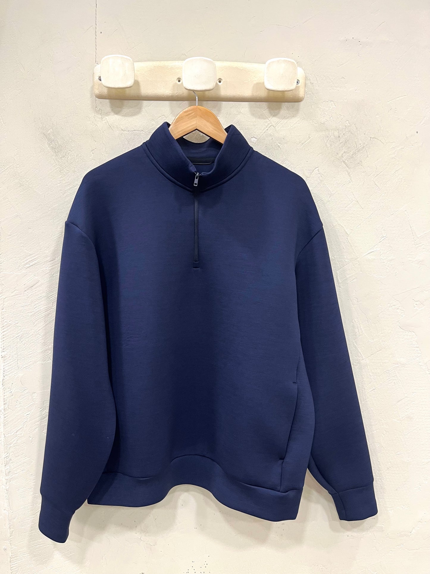 T.L UNIQLO SWEAT NEOPRENE