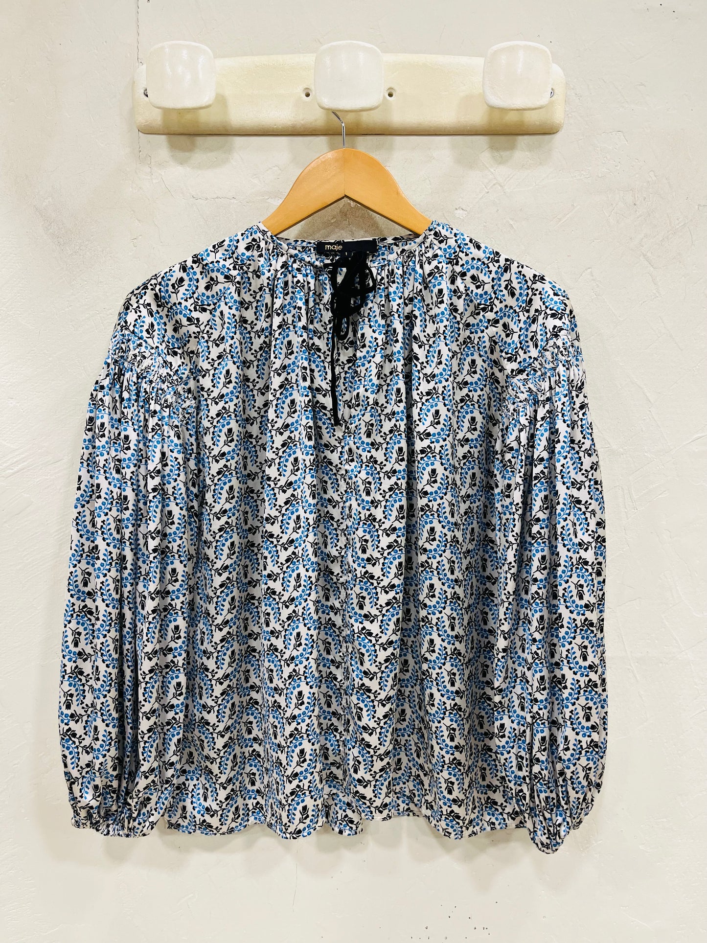 MAJE BLOUSE FLEURIE T.36