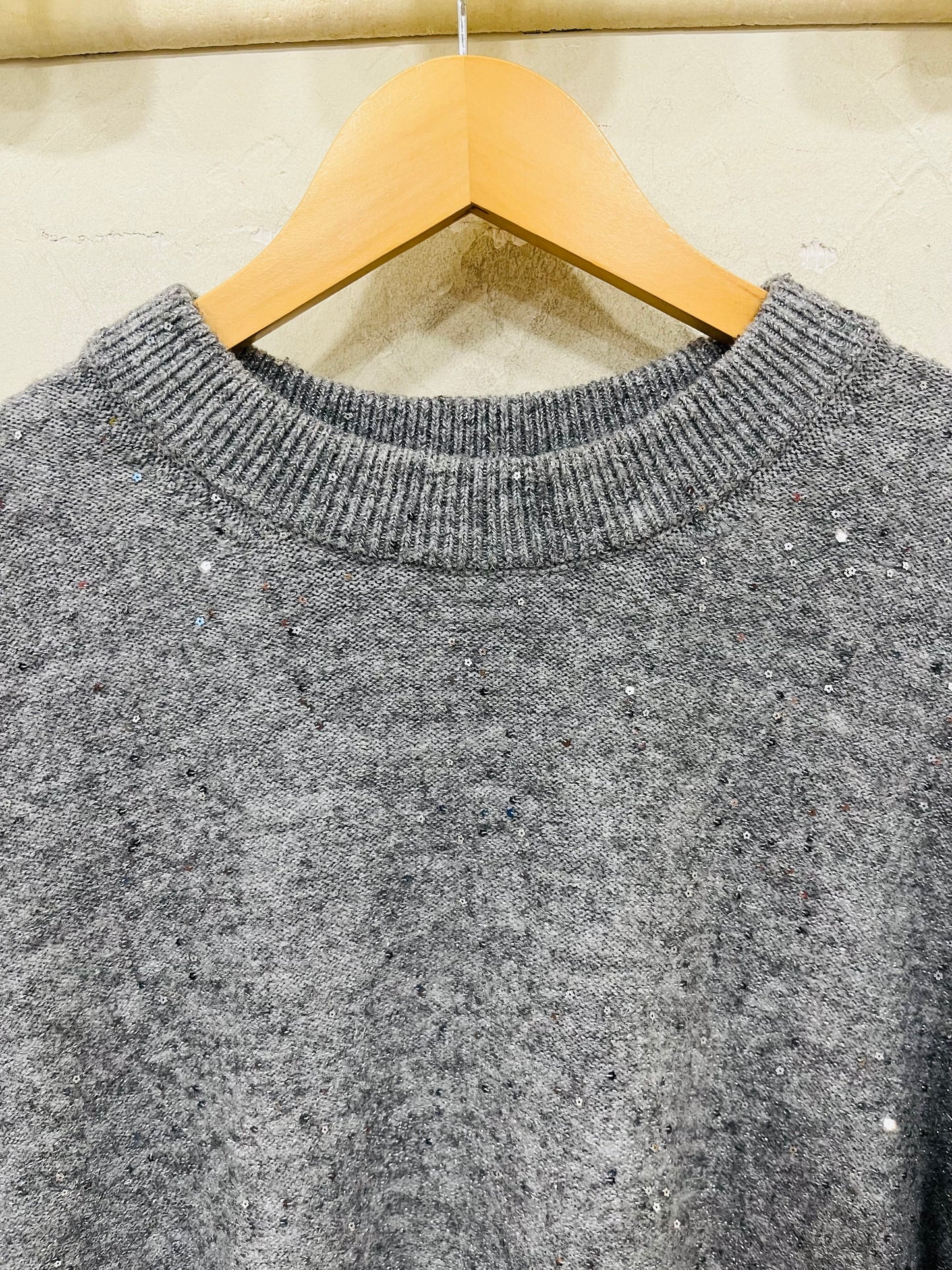 H&M PULL GRIS SEQUINS T.38