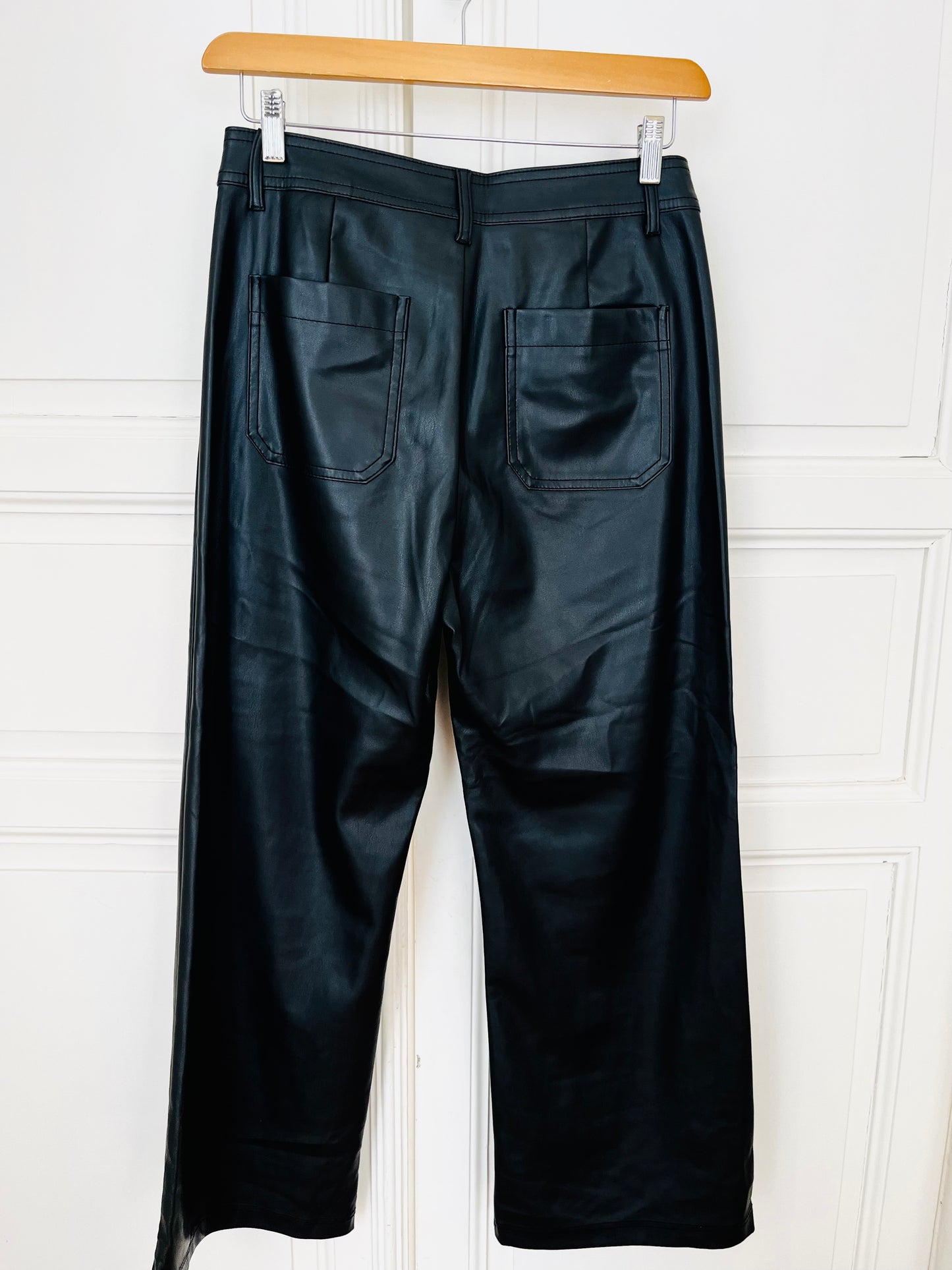 ORAIJE PANTALON SIMILI CUIR T.42